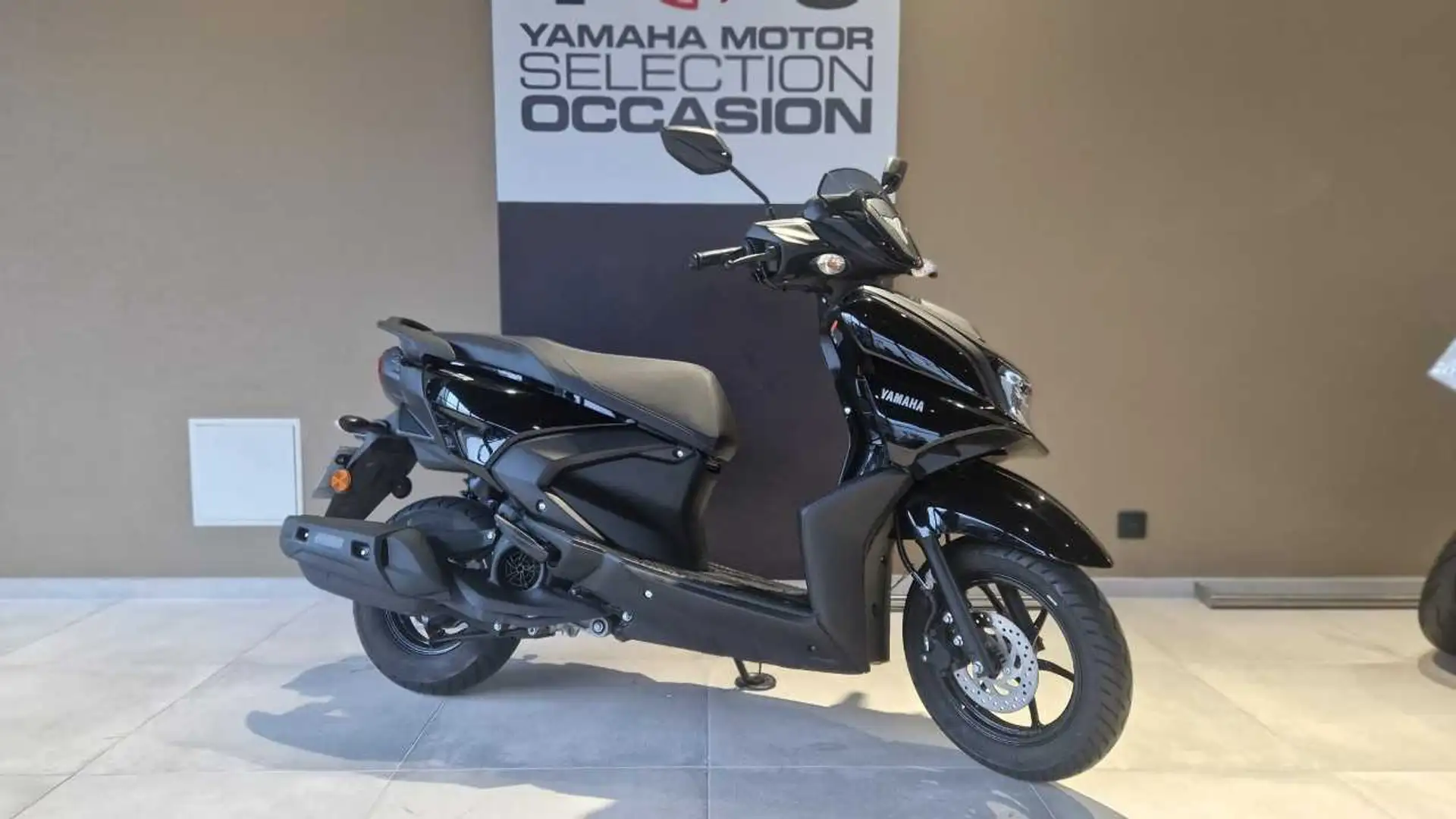 Yamaha RayZR Schwarz - 1