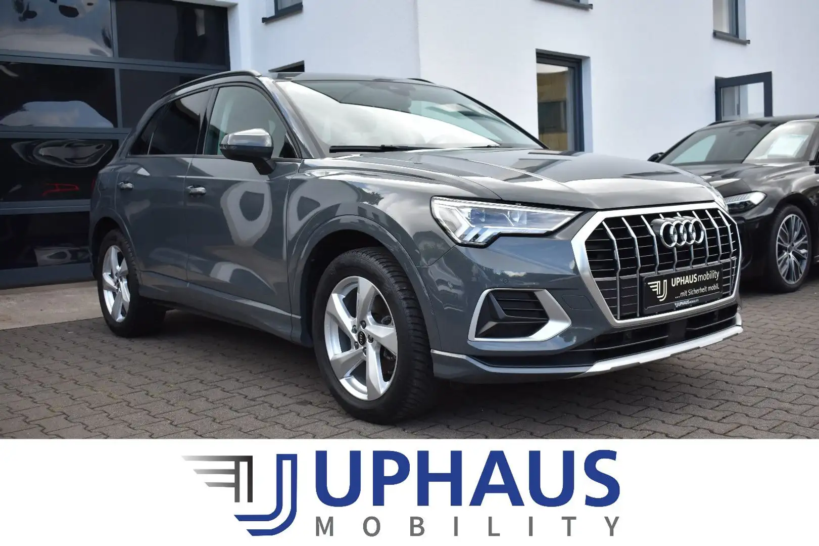 Audi Q3 35 TFSI S-Tronic advanced Grau - 1