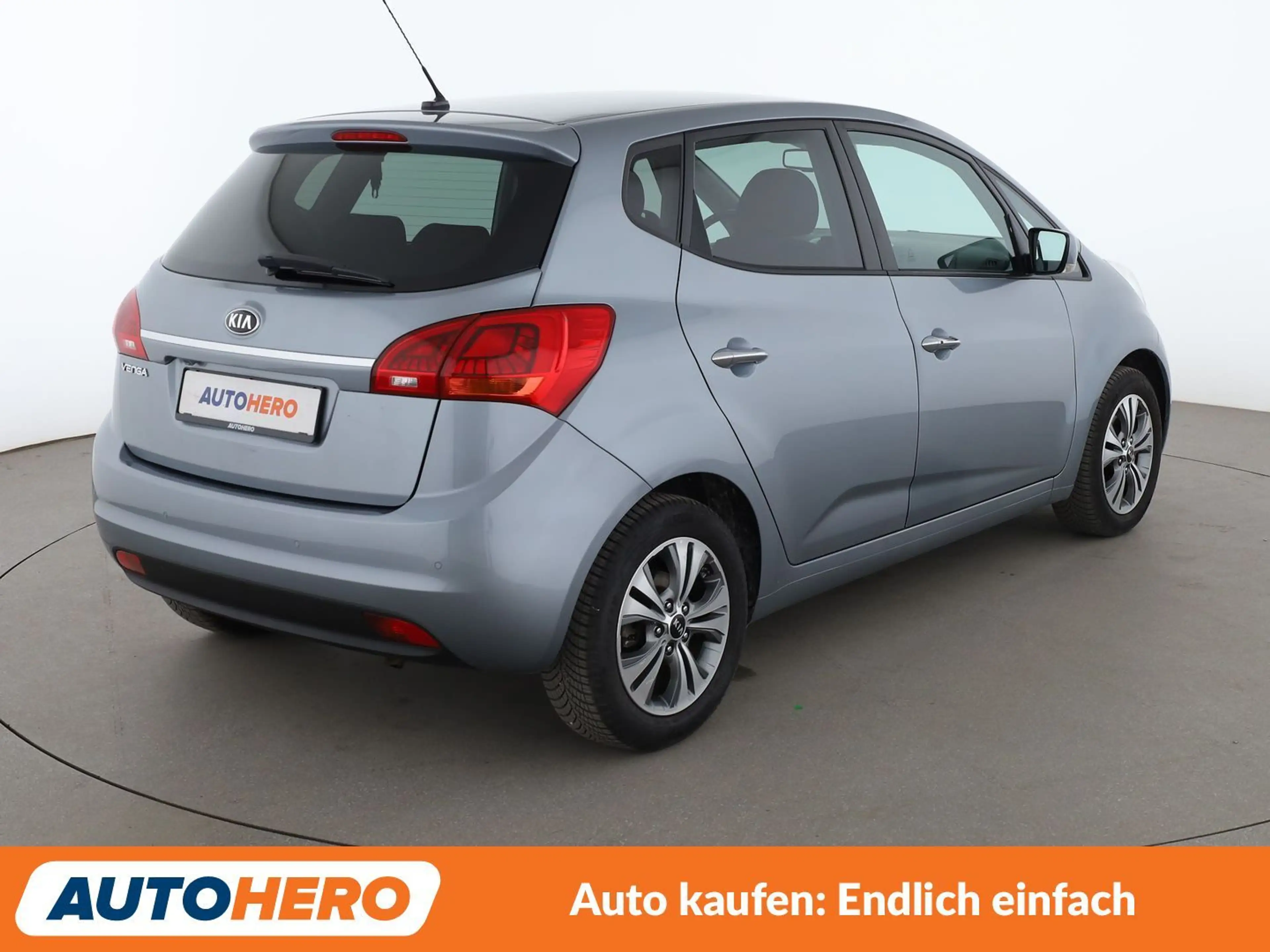 Kia Venga 1.6 Spirit Aut*NAVI*TEMPO*CAM*PDC*SHZ*AHK* — photo 6