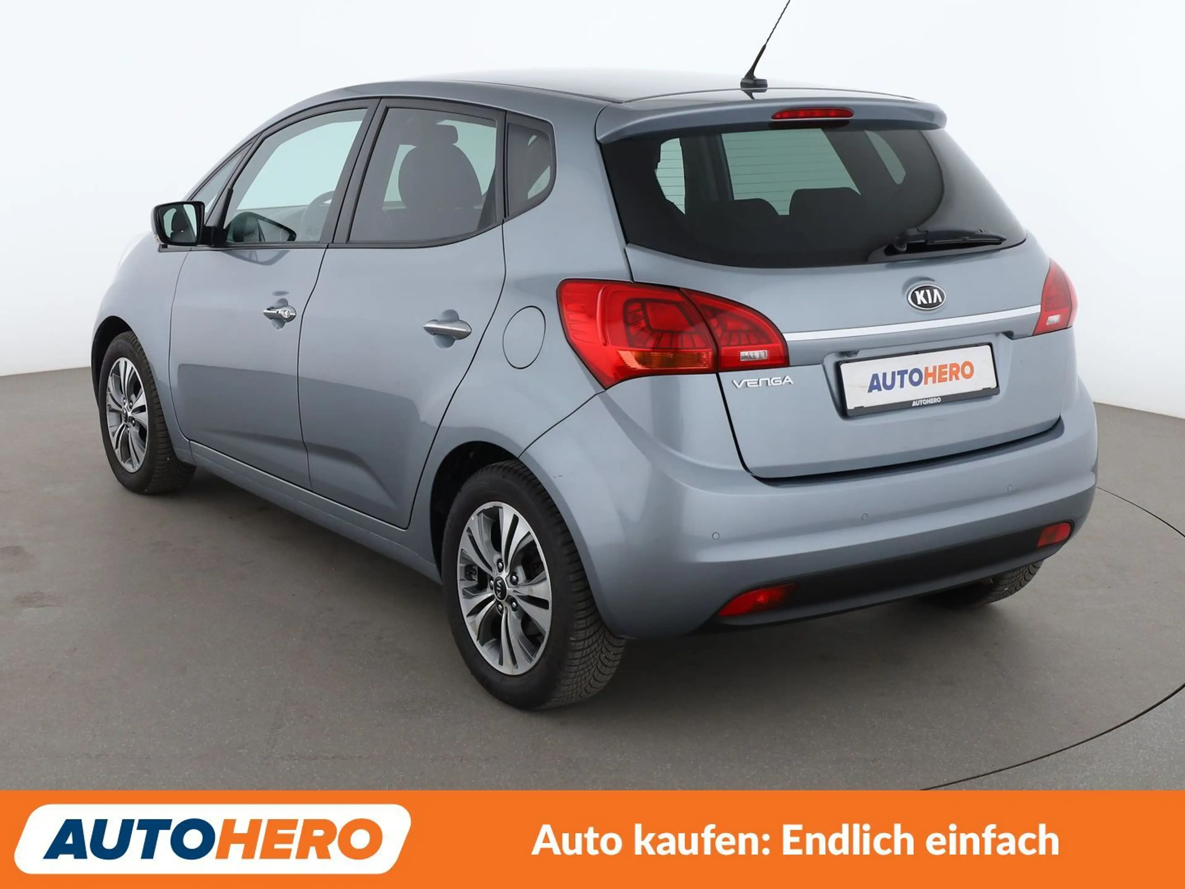 Kia Venga 1.6 Spirit Aut*NAVI*TEMPO*CAM*PDC*SHZ*AHK* — photo 4