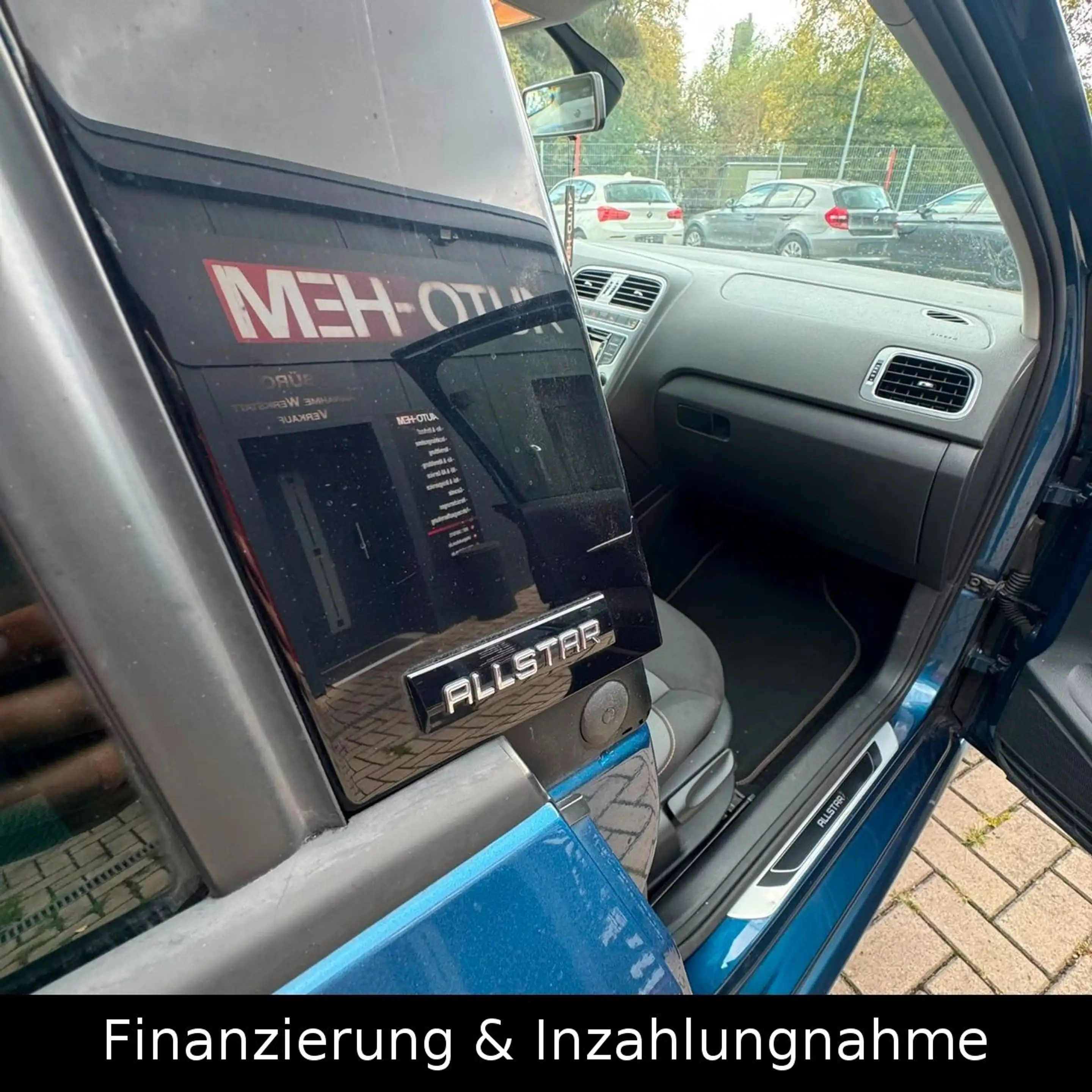 Volkswagen Polo V Allstar Sitzheizung PDC Klimaaut. Euro6 — photo 15