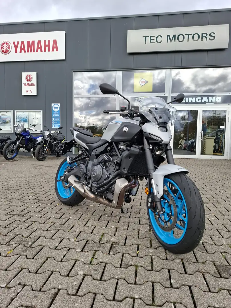 Yamaha MT-07 Grau - 1