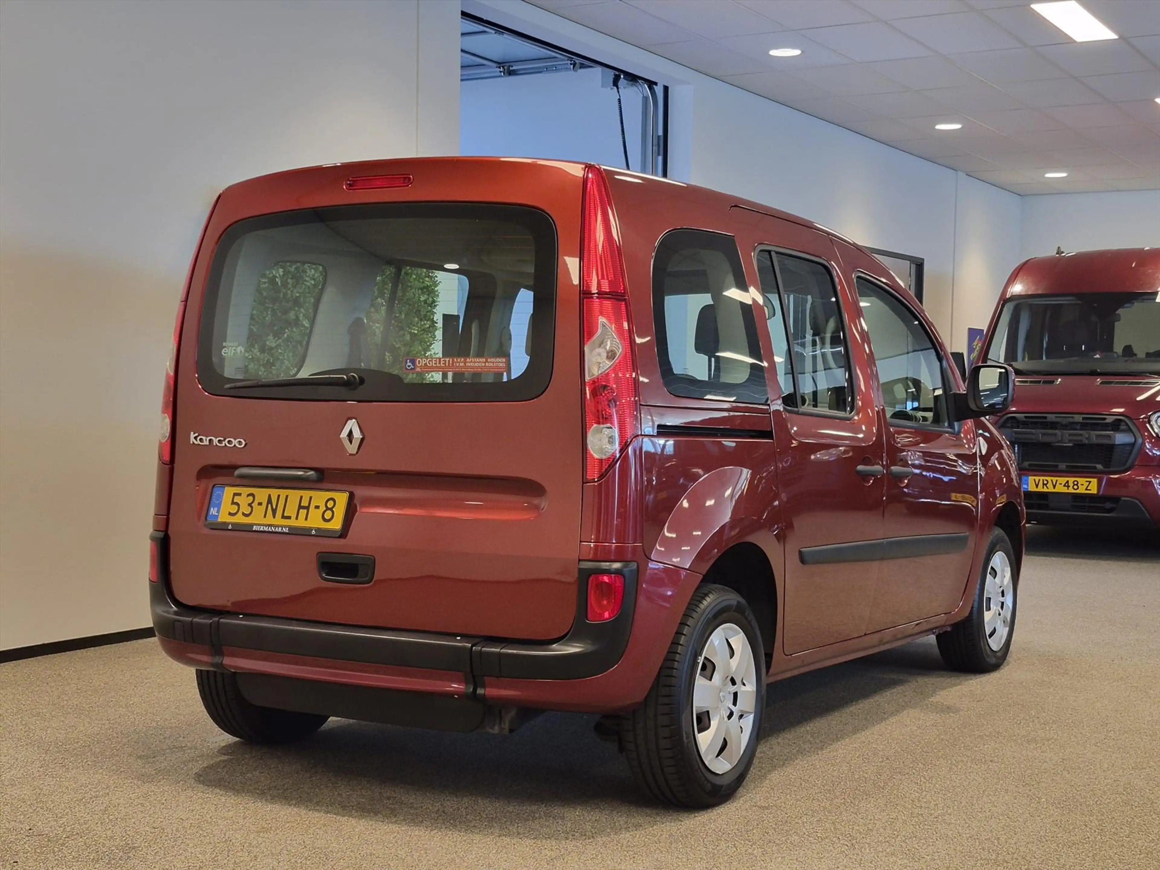 Renault Kangoo Rolstoelauto 3+1 — photo 14