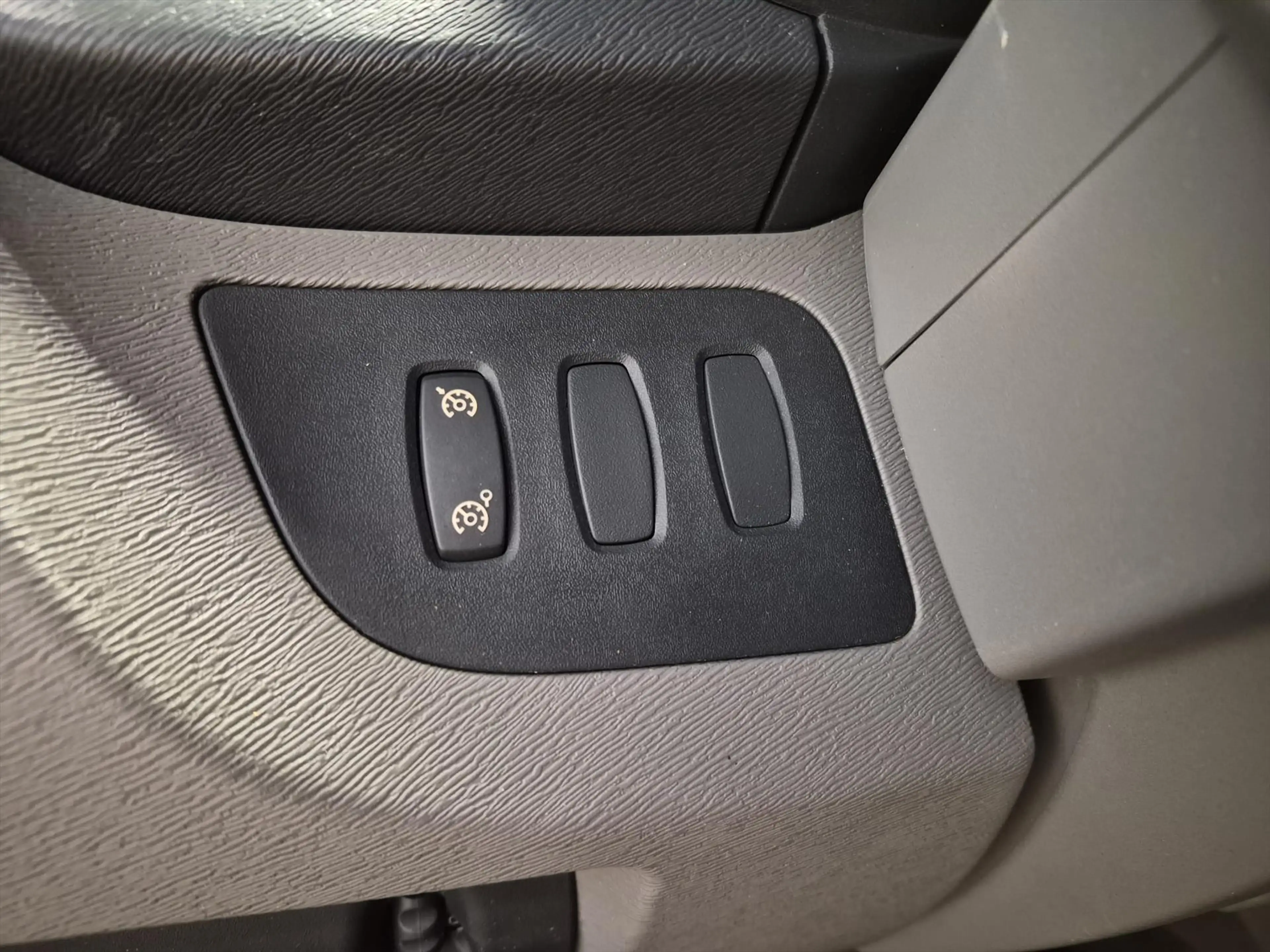 Renault Kangoo Rolstoelauto 3+1 — photo 29