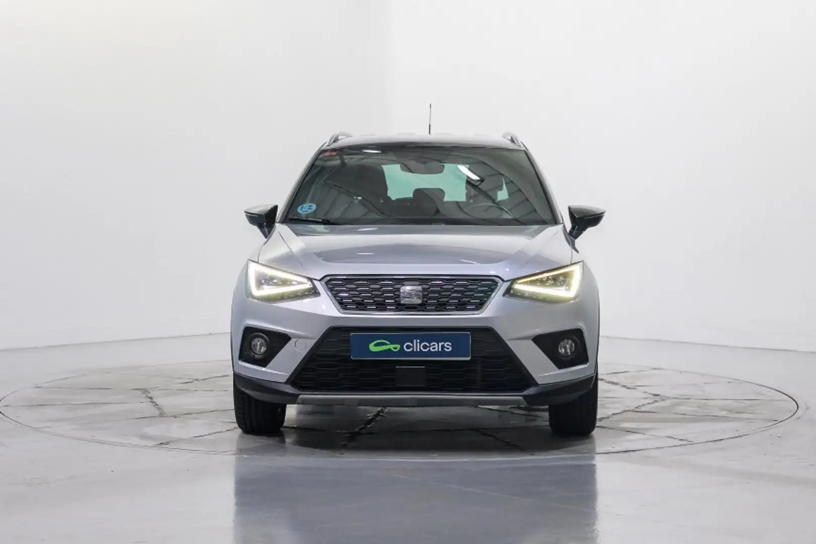 SEAT Arona 1.0 TSI Ecomotive S&S Xcellence 110 Silber - 2