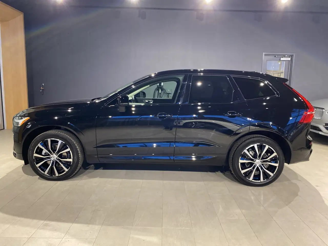 Volvo XC60 снимка Volvo XC60