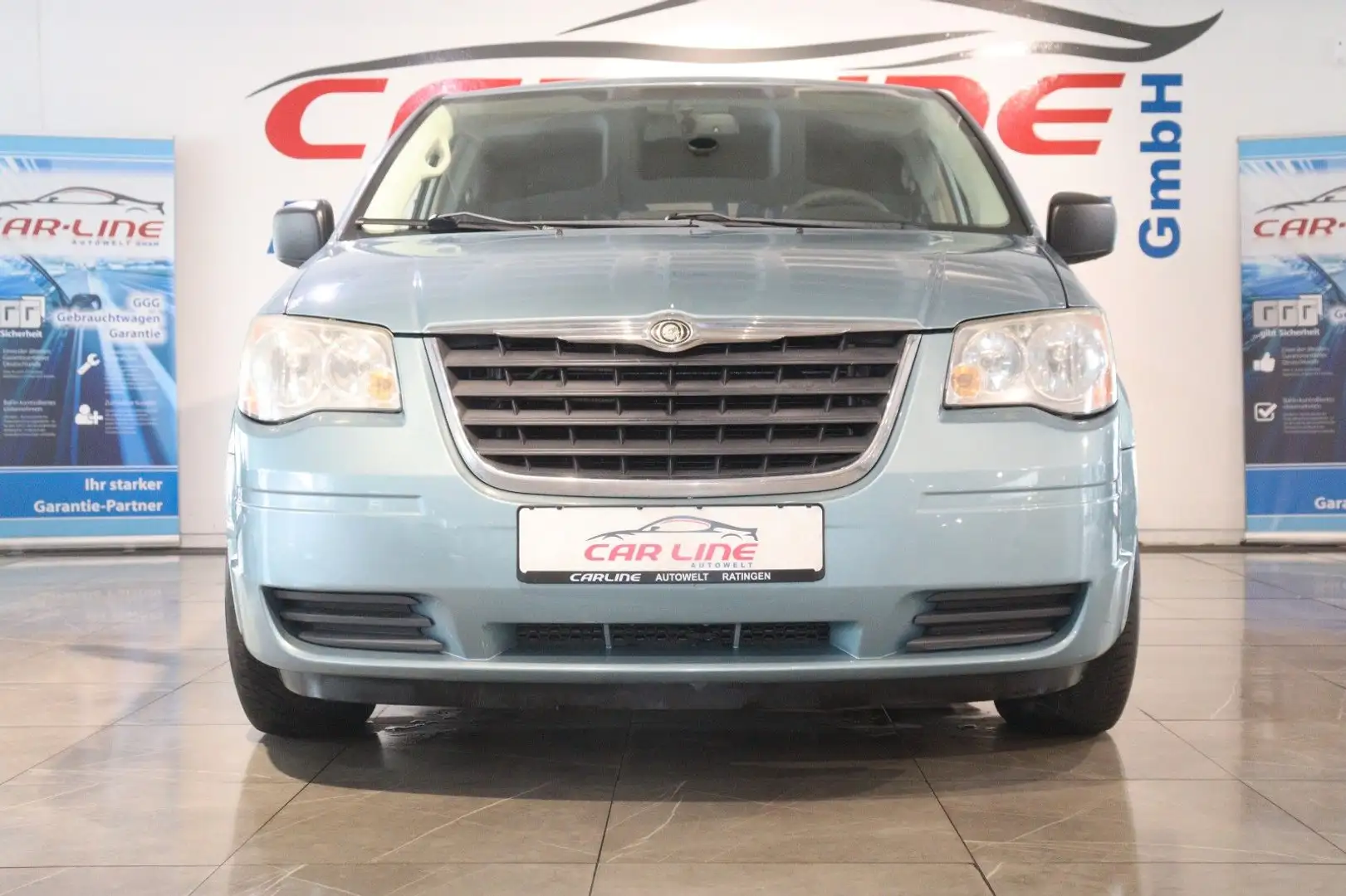 Chrysler Grand Voyager LX *7-Sitzer*Automatik*AHK* Modrá - 2