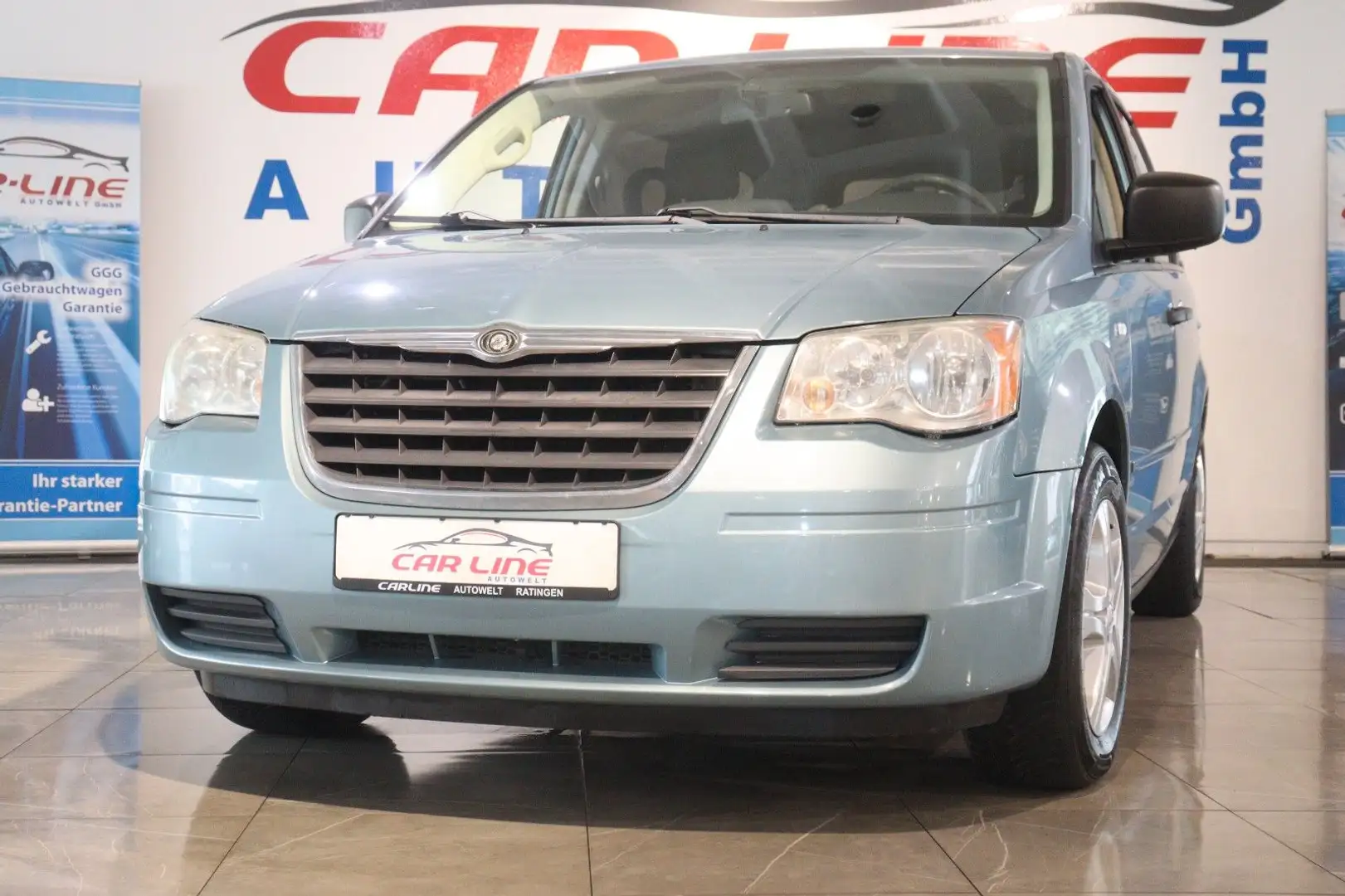 Chrysler Grand Voyager LX *7-Sitzer*Automatik*AHK* Modrá - 1