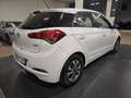 Hyundai i20 i20 1.1 CRDi 12V 5 porte Go! Weiß - thumbnail 7