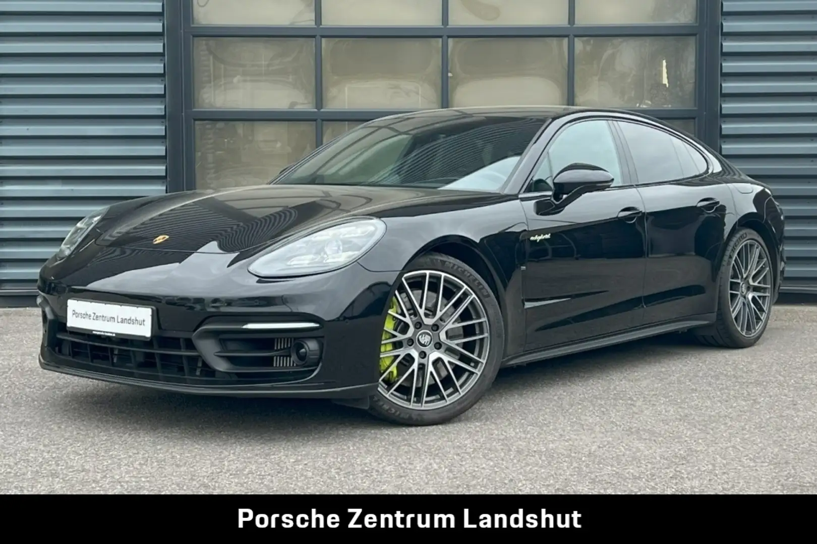 Porsche Panamera 4S E-Hybrid | Hinterachslenkung | BOSE Schwarz - 1