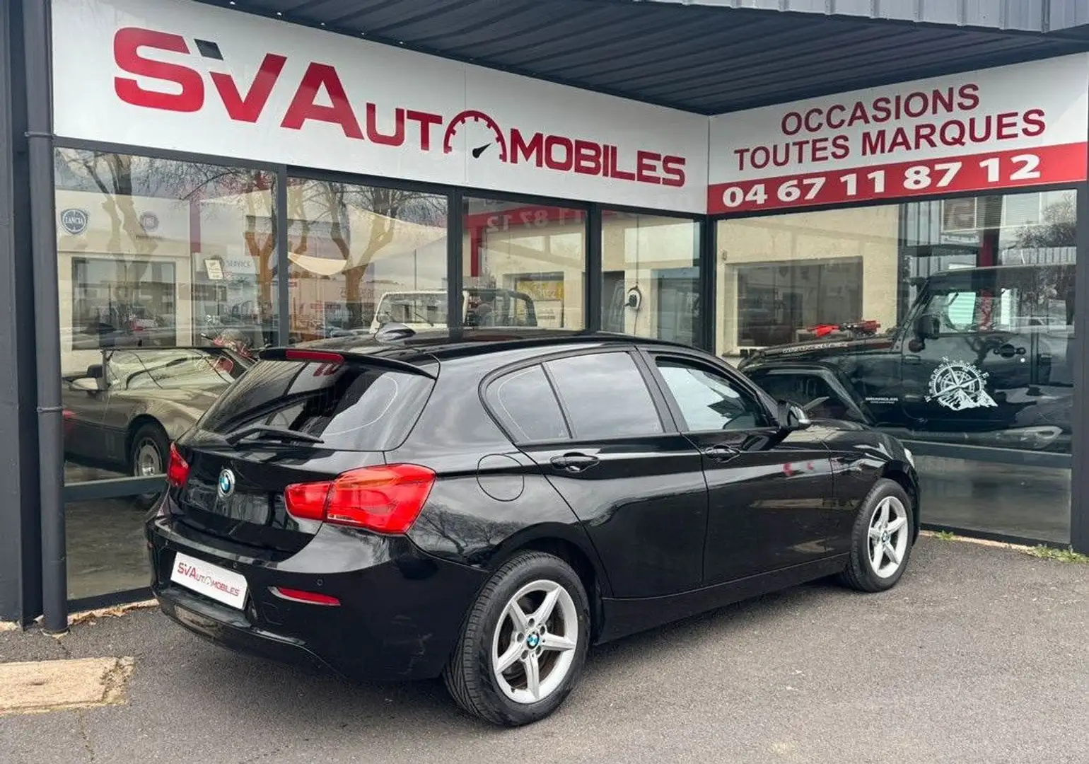 BMW 116 II (F21-F20) 116i 109ch Lounge 5p Schwarz - 2