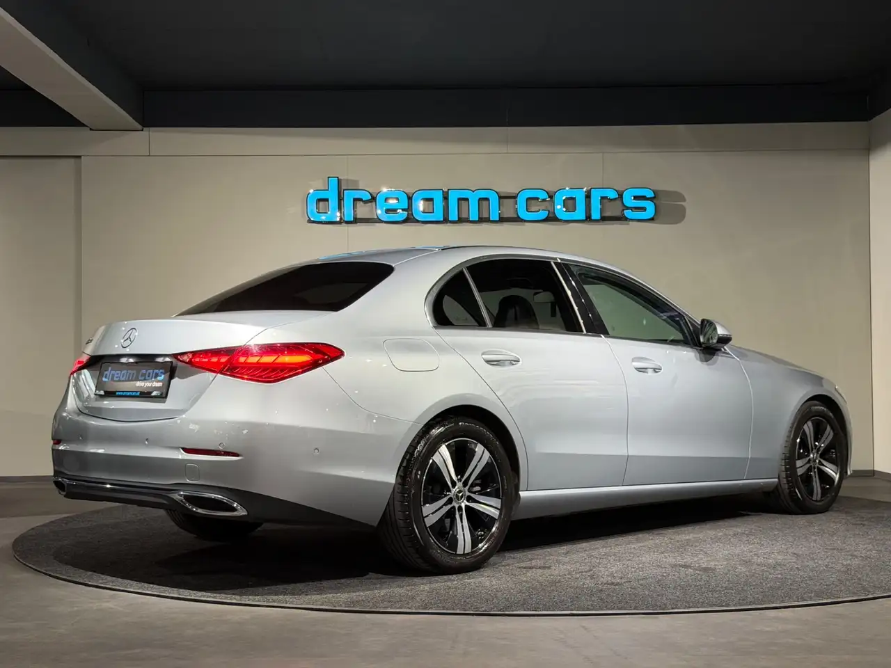 Mercedes-Benz C 200 d Avantgarde / DIGITAL LIGHT / DUFT / TOP Bild 2