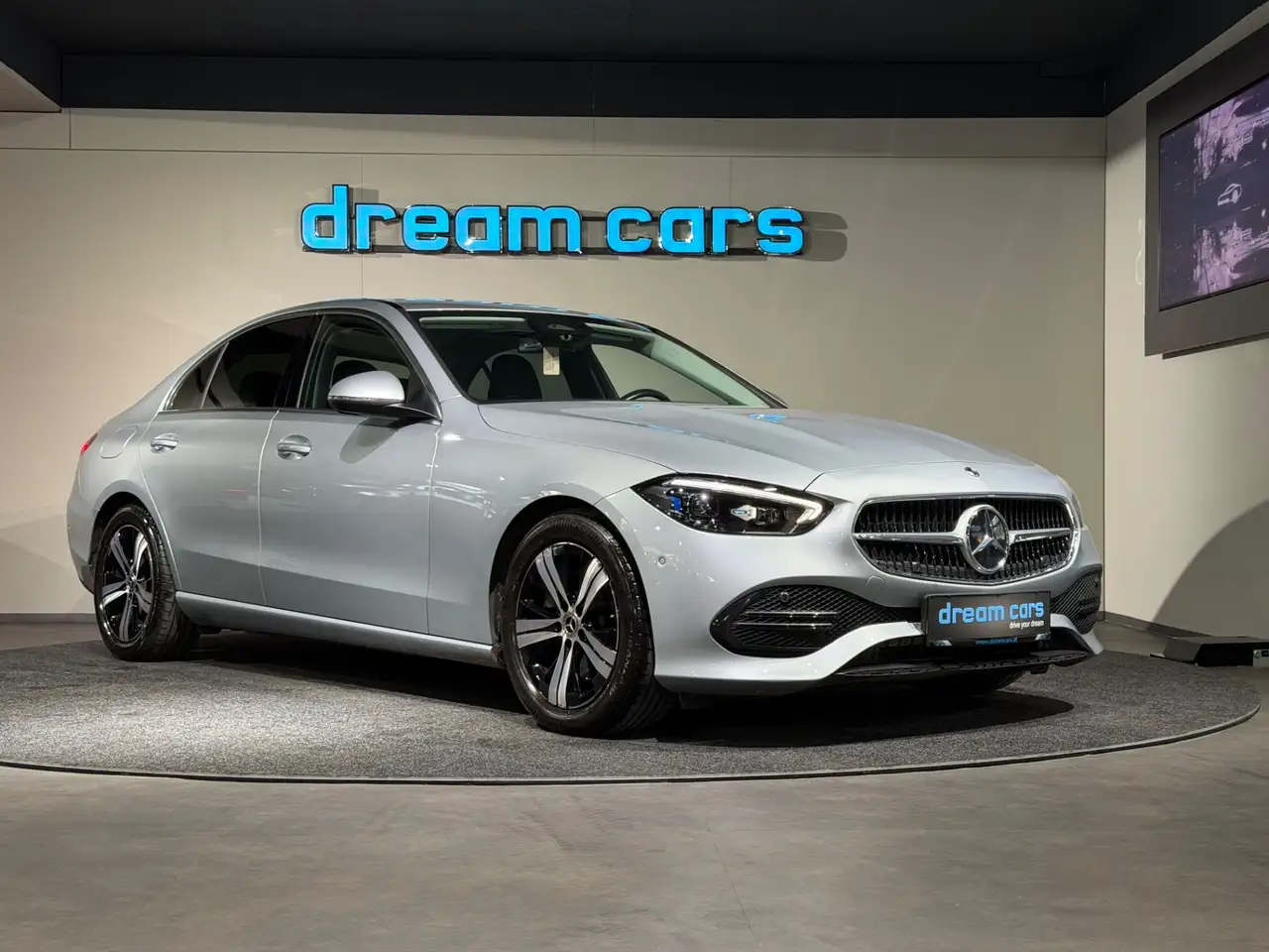 Mercedes-Benz C 200 d Avantgarde / DIGITAL LIGHT / DUFT / TOP Bild 4