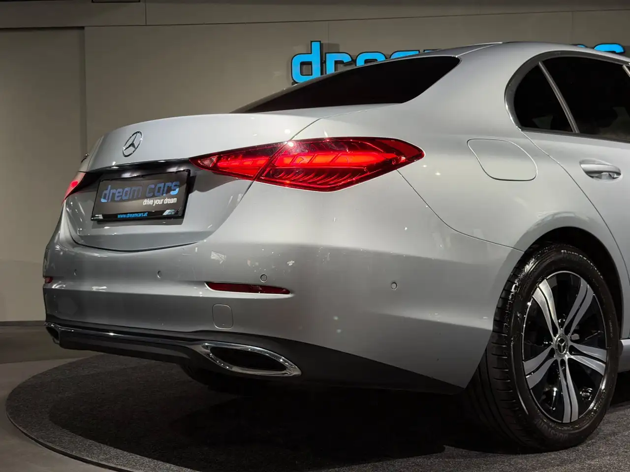 Mercedes-Benz C 200 d Avantgarde / DIGITAL LIGHT / DUFT / TOP Bild 8