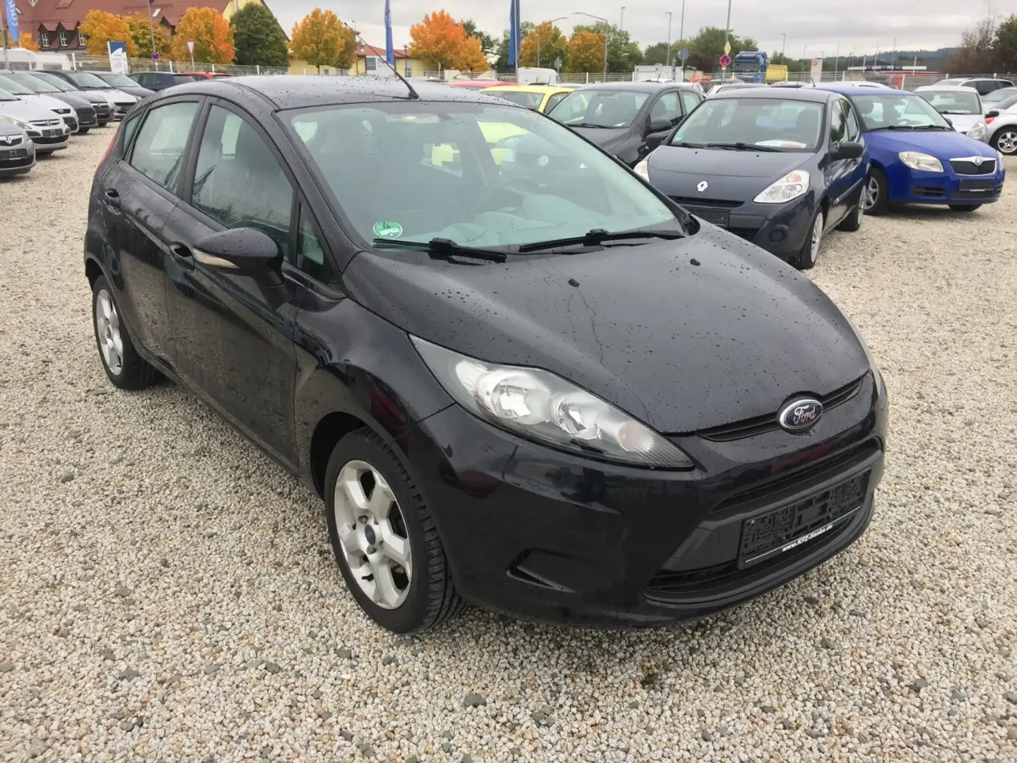Ford Fiesta Klima,Sitzheiz.,4 Türig,Alu,Tüv Neu! Schwarz - 1