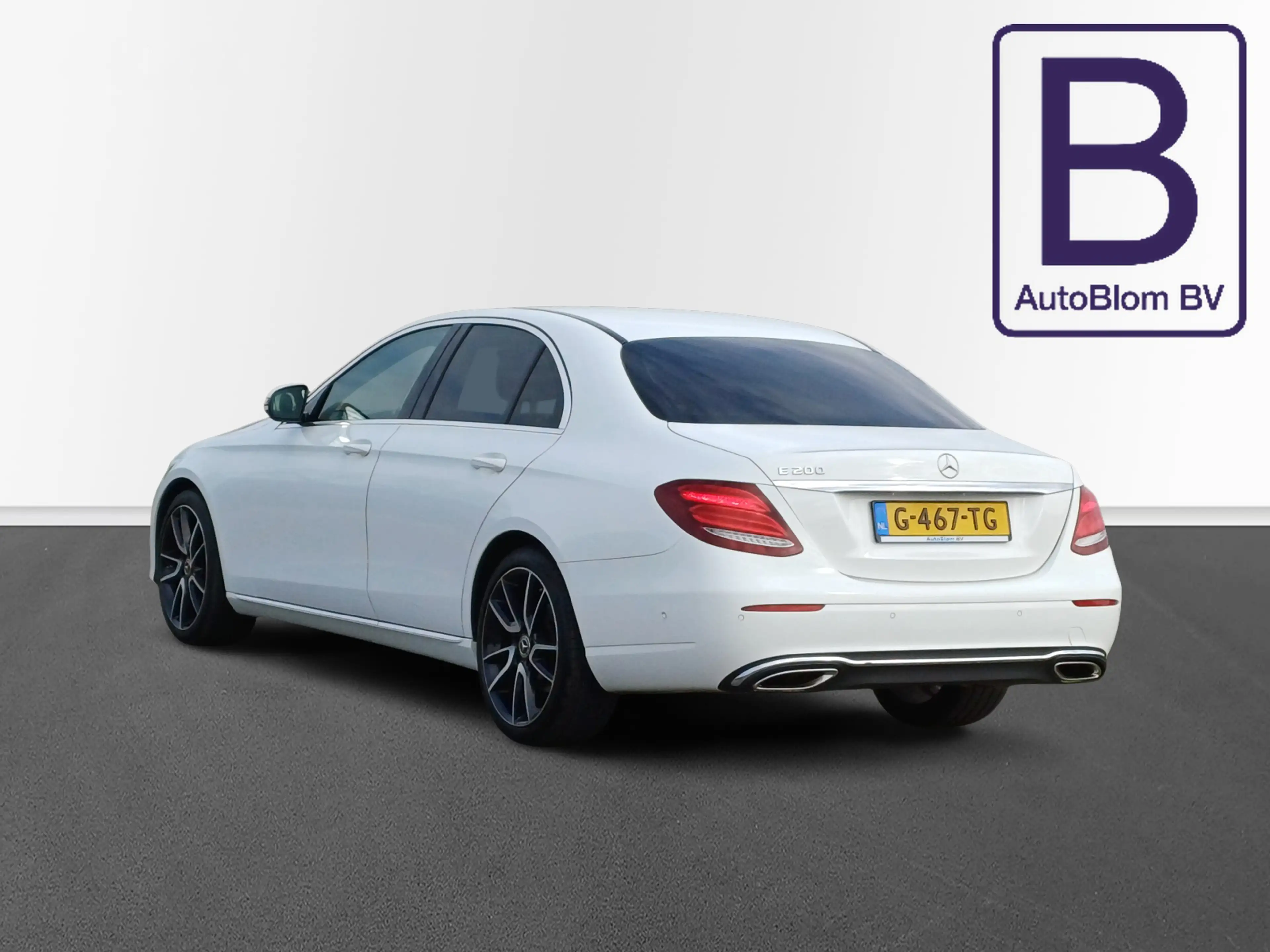 Mercedes-Benz E 200 Premium /Prachtige auto!/Sfeerverlichting/Camera/ — photo 8