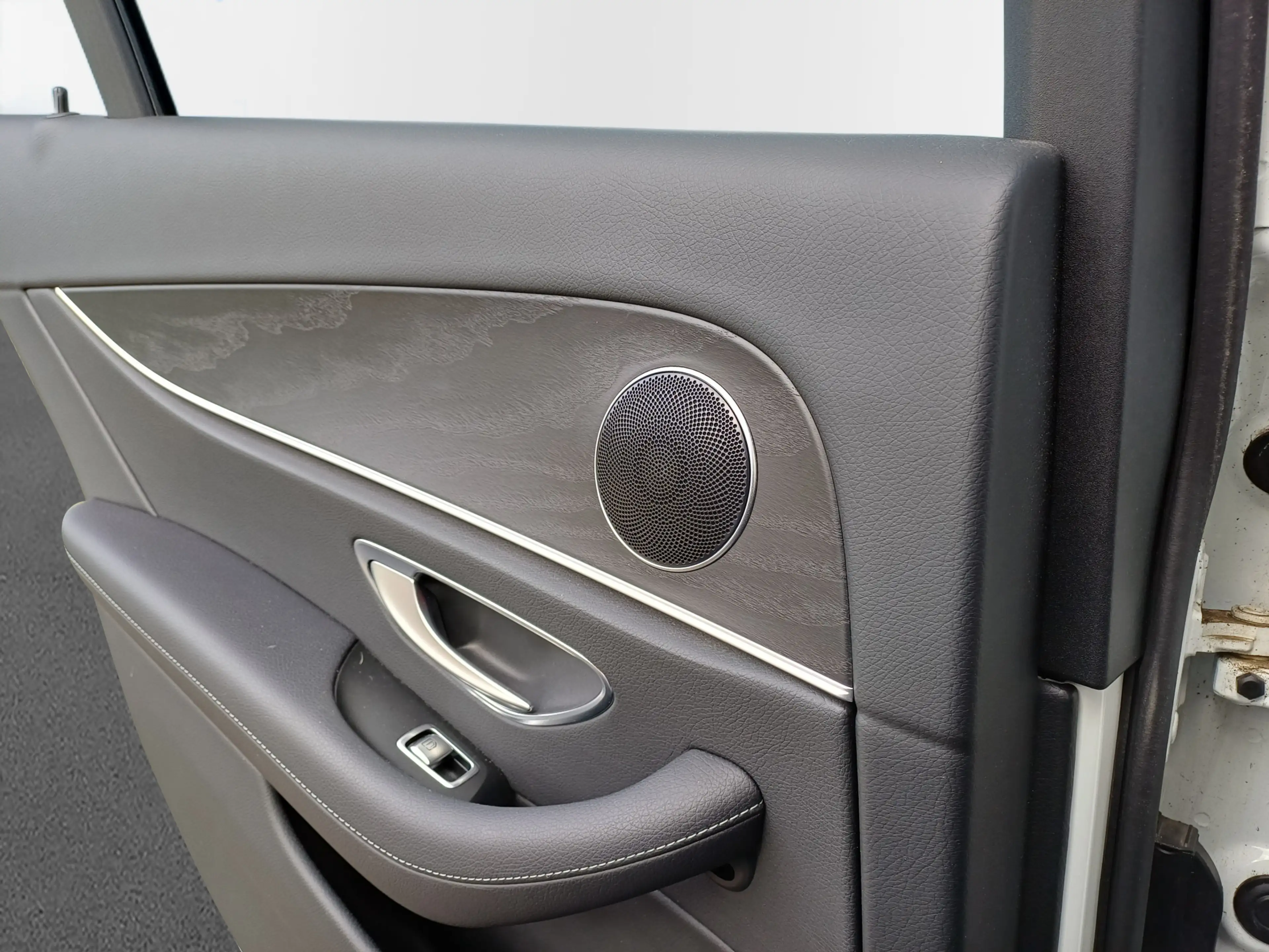 Mercedes-Benz E 200 Premium /Prachtige auto!/Sfeerverlichting/Camera/ — photo 26