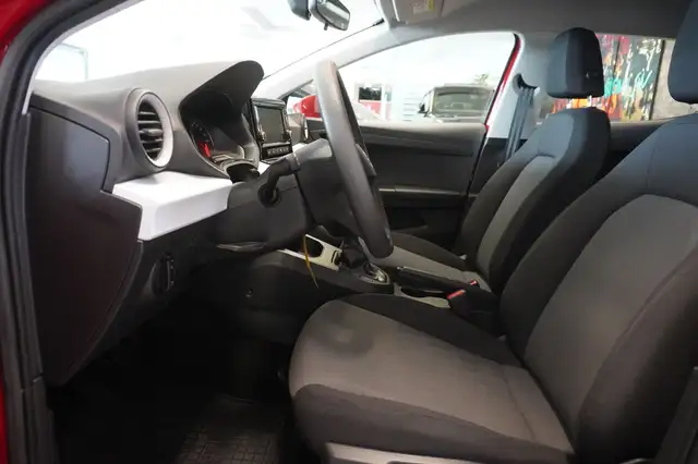 Seat Ibiza view 8
