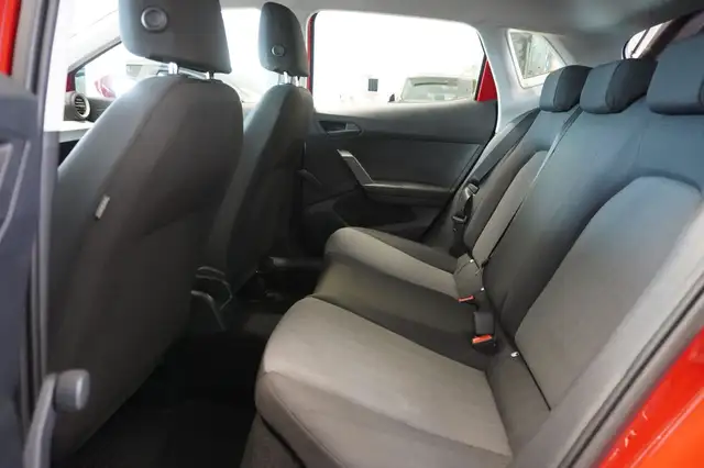 Seat Ibiza view 9