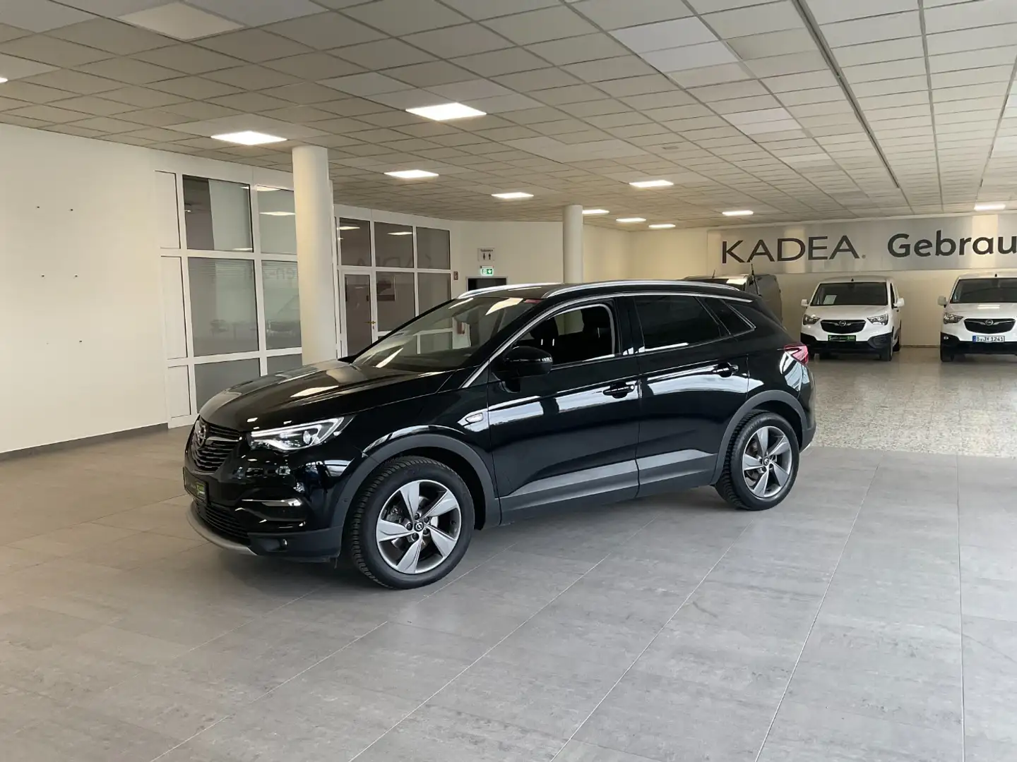Opel Grandland 1.2 Turbo Ultimate Vollausstattung Noir - 2