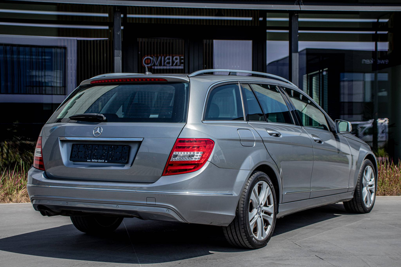 Mercedes-Benz C 200 CDI Avantgarde / AIRCO / PARKEERSENSOREN / NAVIGATIESYSTEEM / LICHT- EN REGENSENSOR ! — photo 8