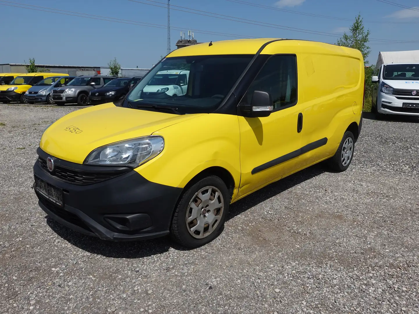 Fiat Doblo Cargo Maxi 1,3 Yellow - 1
