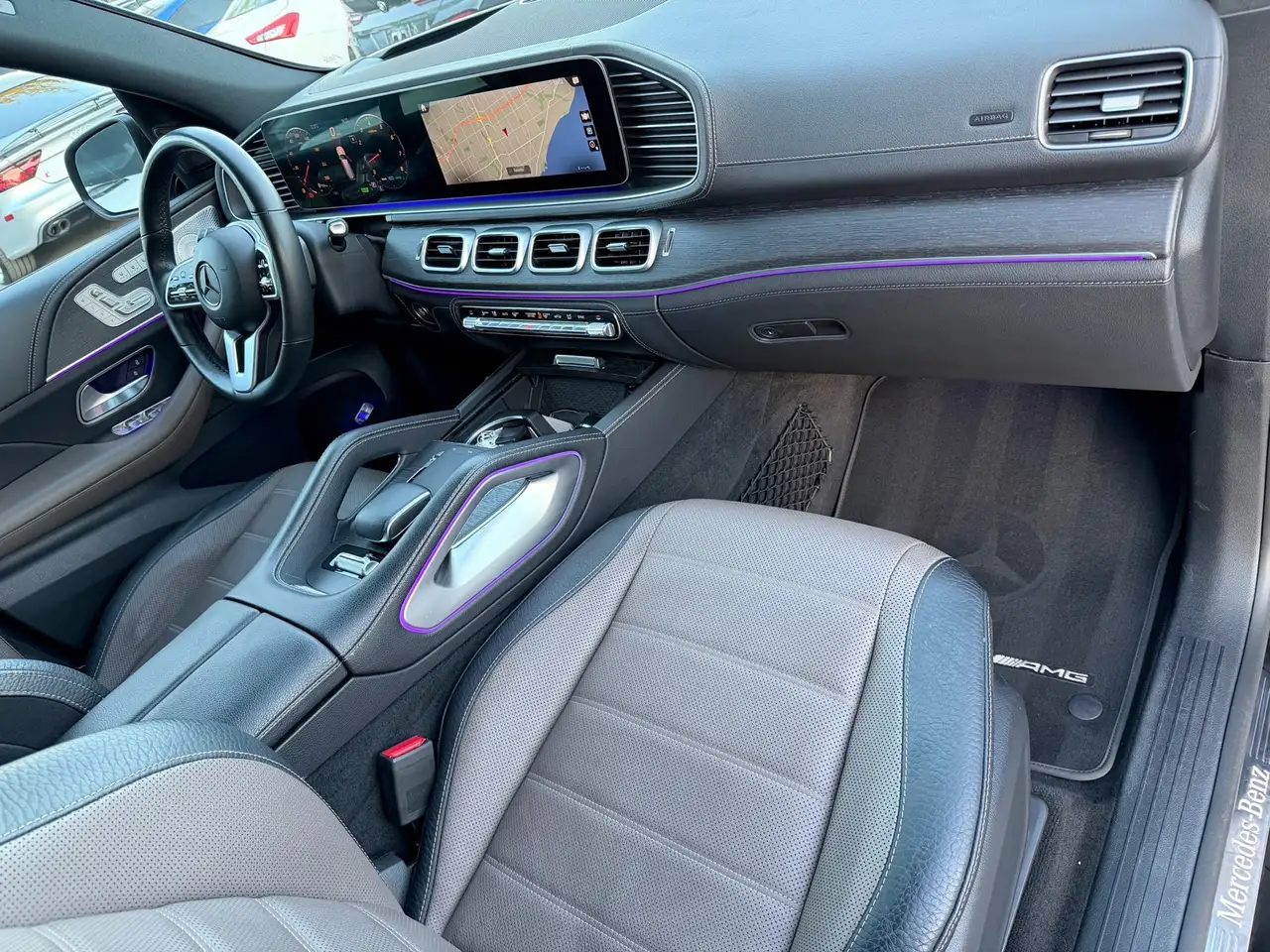 Mercedes-Benz GLS снимка Mercedes-Benz GLS
