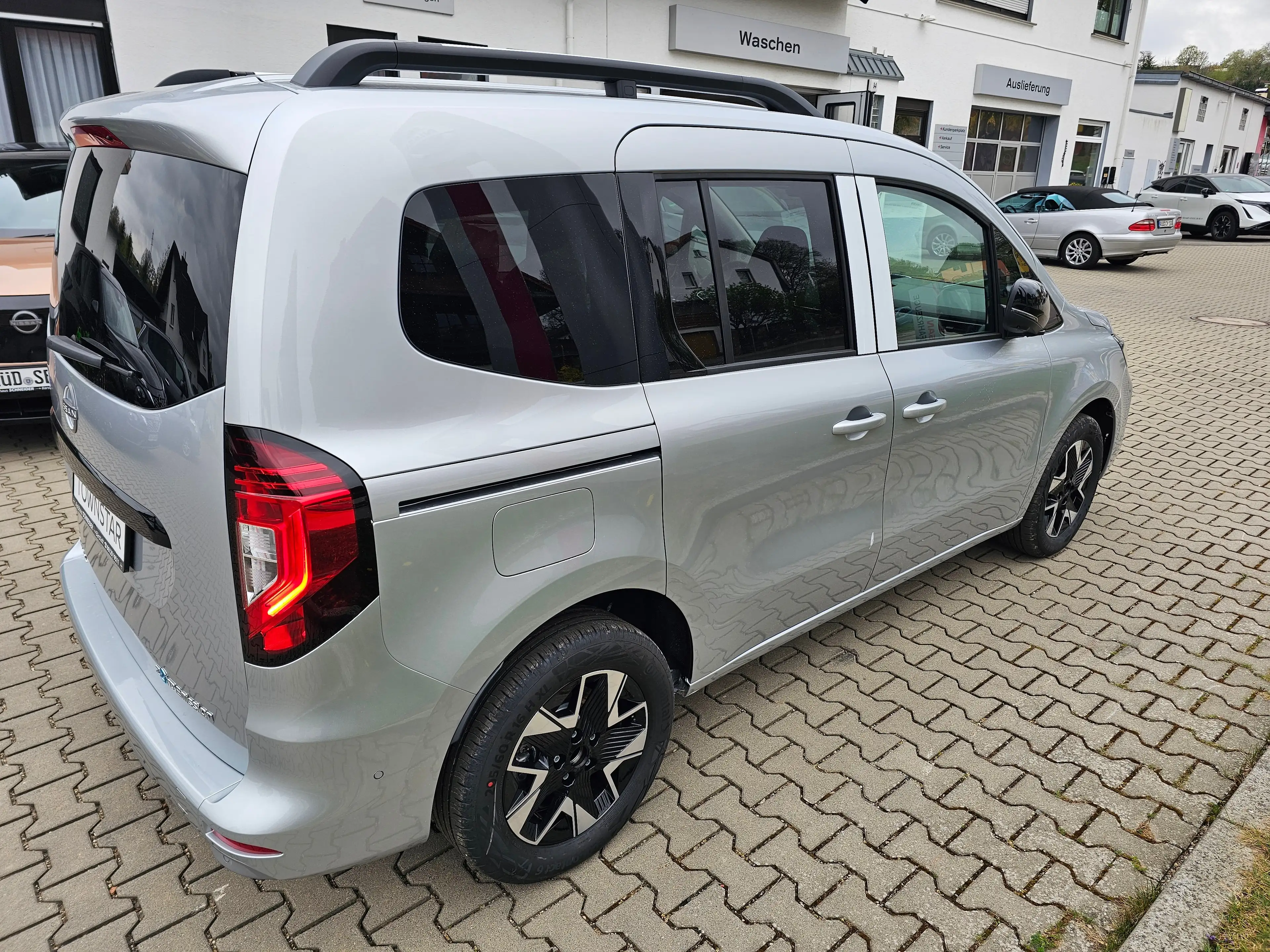 Nissan Townstar EV Kombi Tekna — photo 5