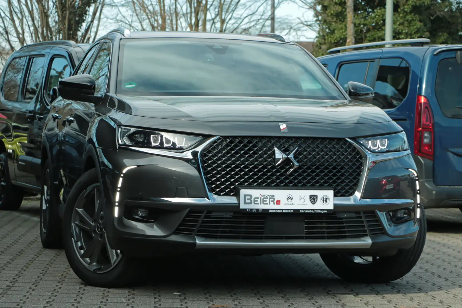 DS Automobiles DS 7 Crossback DS7 Crossback Hybrid 4x2 Rivoli + Navi./ Sitzh./ P Grau - 2