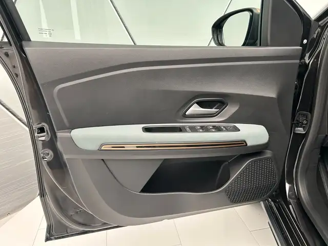 Dacia Sandero view 12