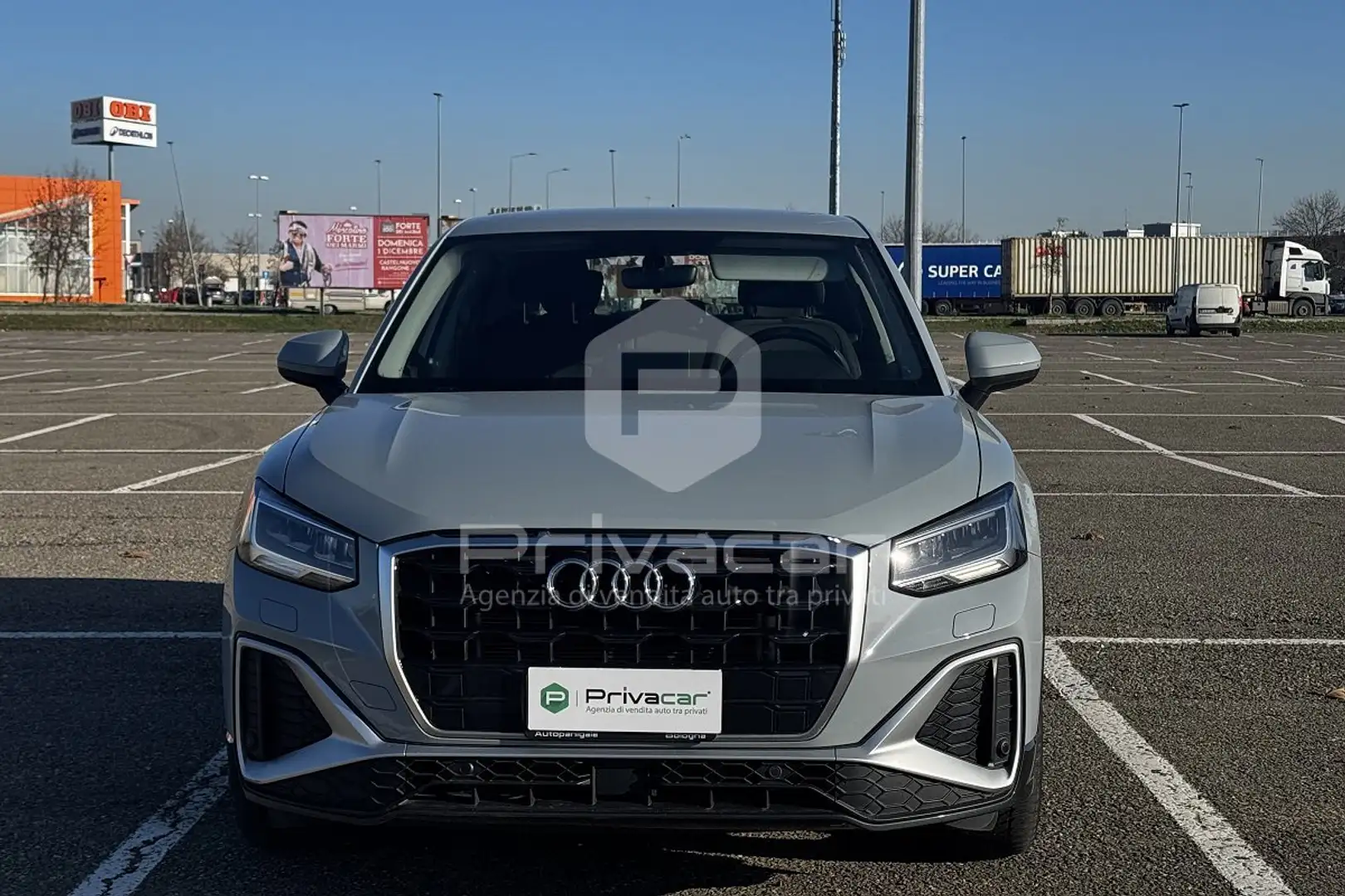 Audi Q2 Q2 35 TDI S tronic S line Edition Plateado - 2