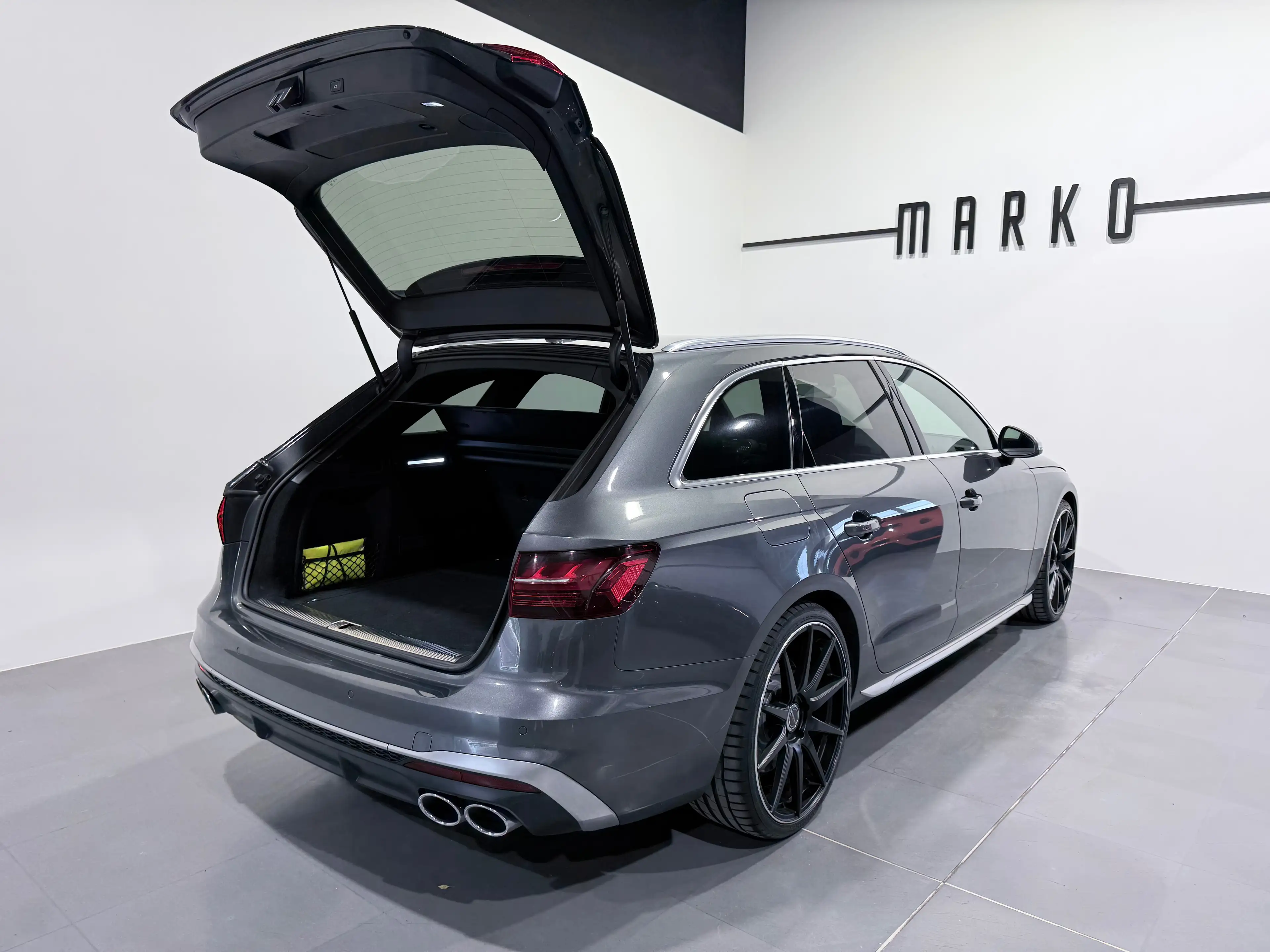 Audi S4 3.0 TDI quattro — photo 14