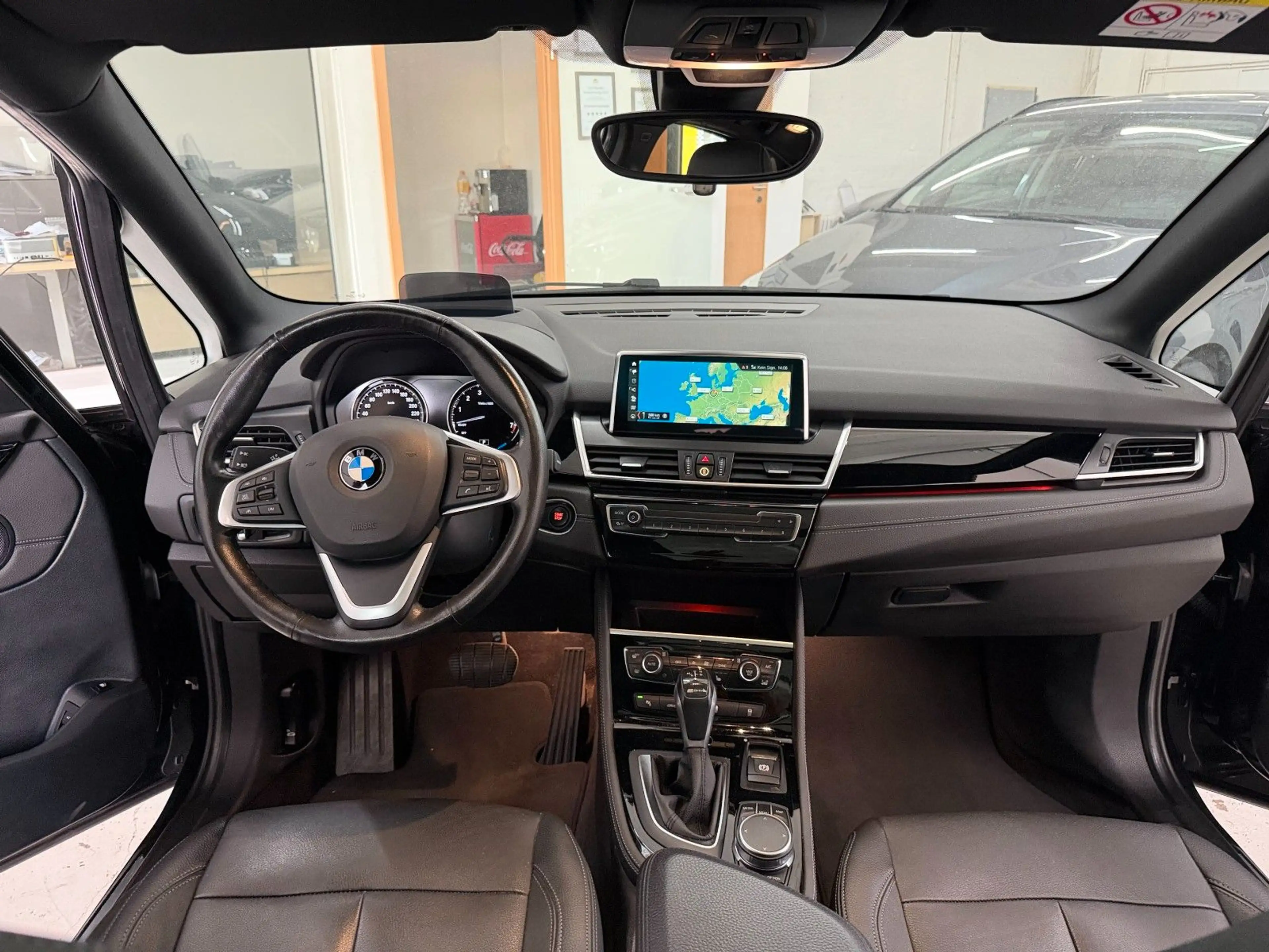 BMW 225 xe Luxury Line Navi Head-Up Leder Panorama * — photo 12