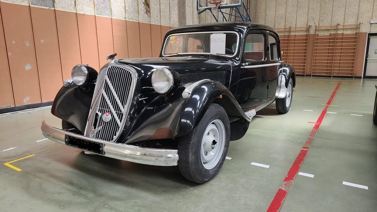 Citroen 15 SIX, foto 1