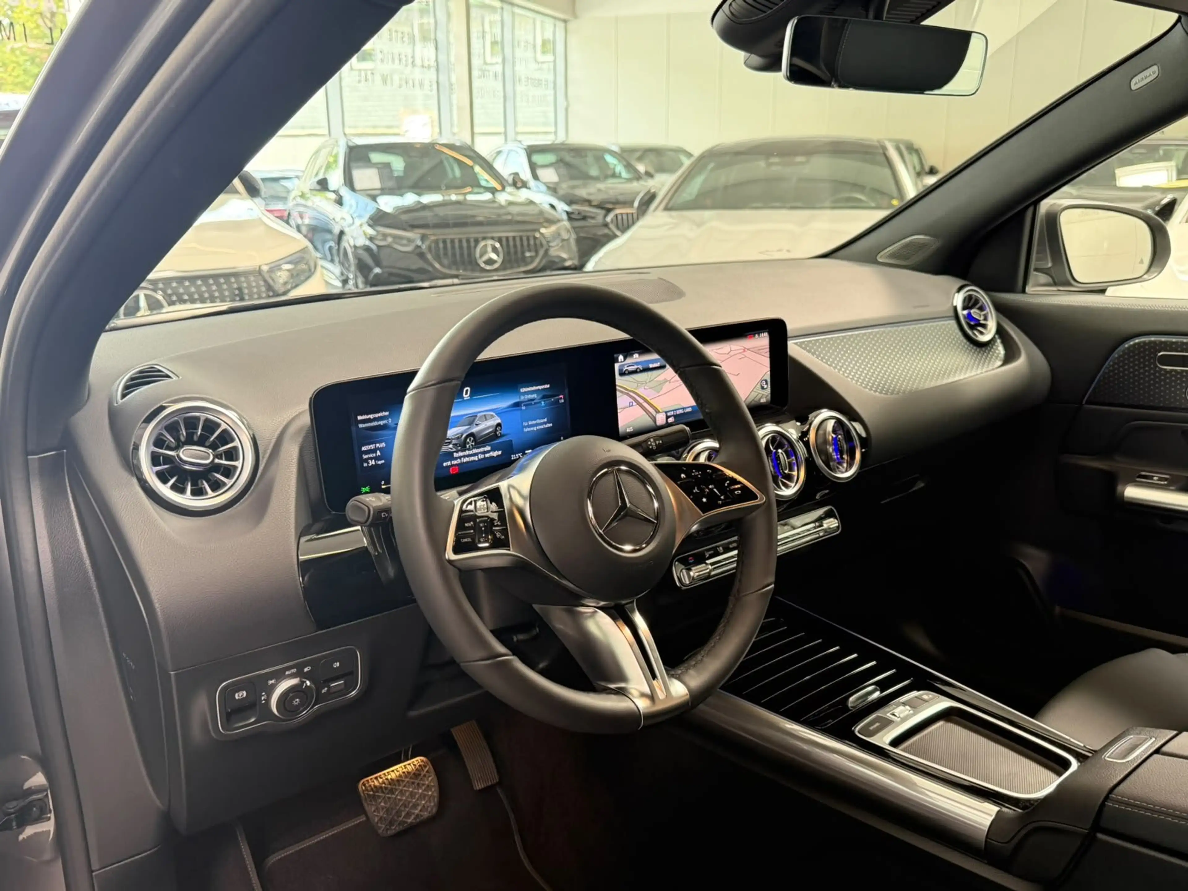 Mercedes-Benz GLA 200 Progressive MEMORY+KEYLESS+LED+KAMERA — photo 9