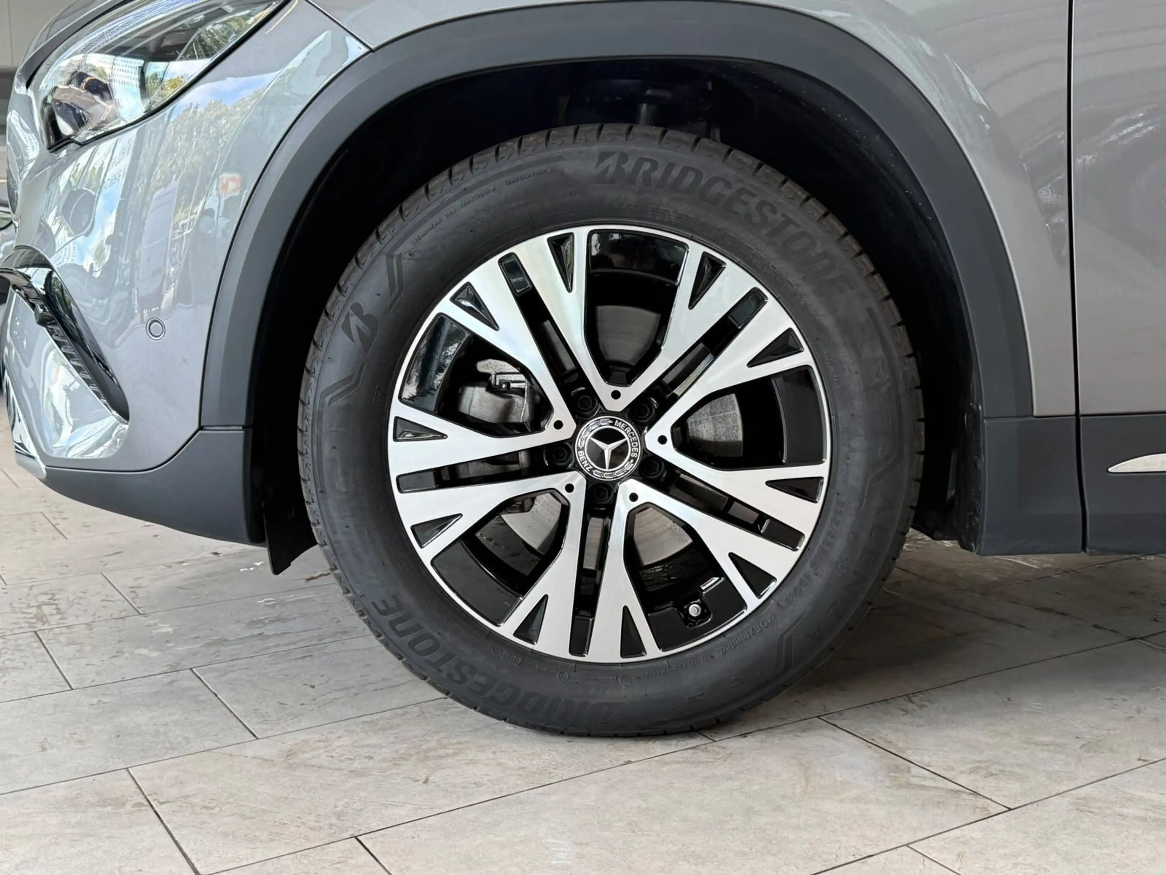 Mercedes-Benz GLA 200 Progressive MEMORY+KEYLESS+LED+KAMERA — photo 8