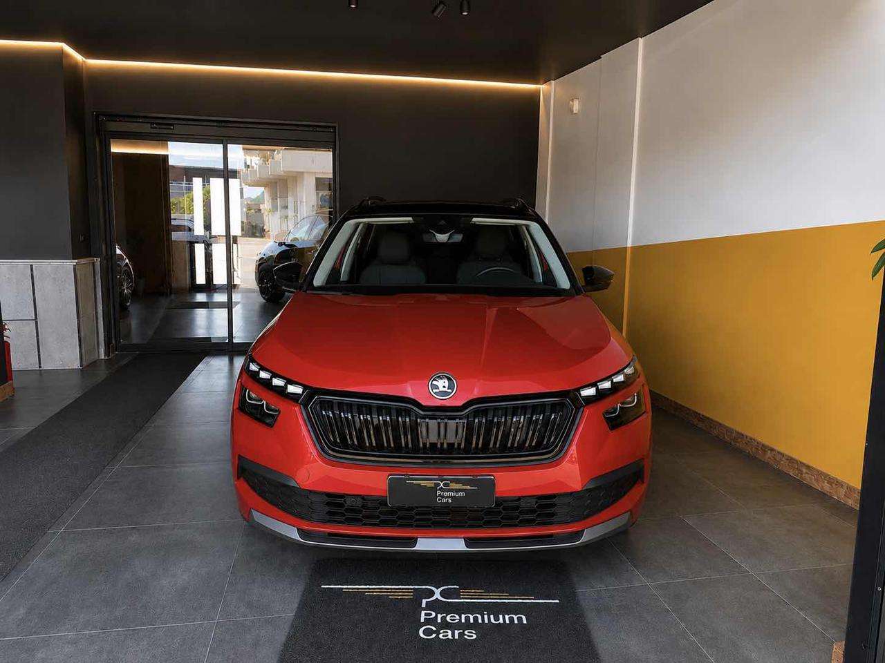 Skoda Kamiq 1.0 TSI 110 CV DSG Dark Shade UniPro
