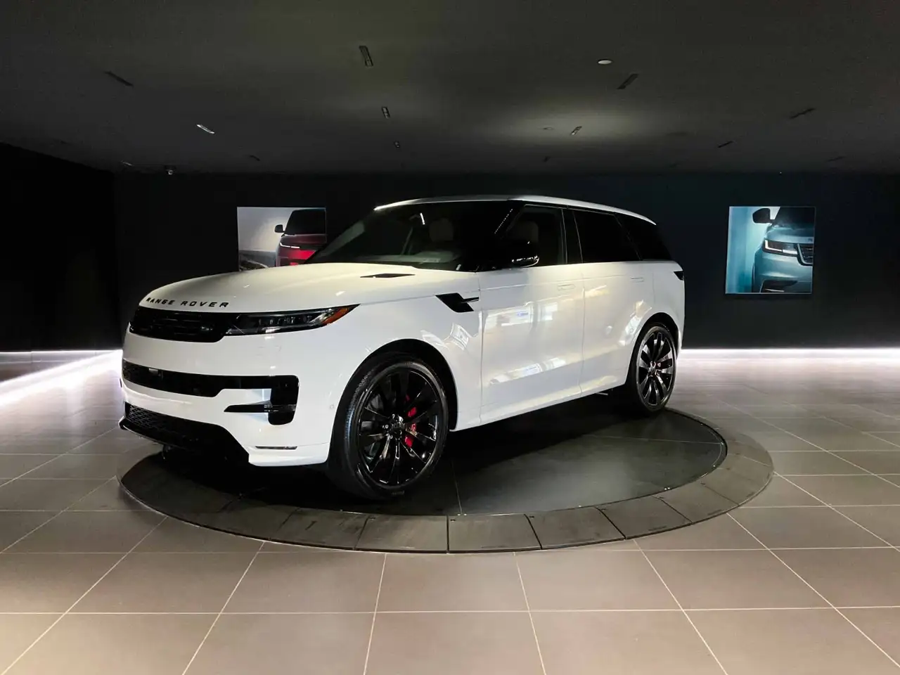 2026 Land Rover Range Rover Sport