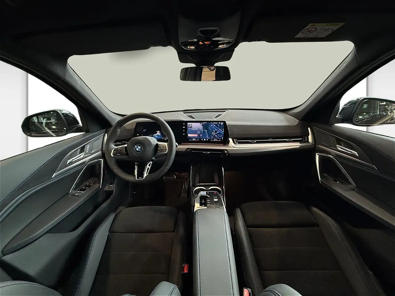 BMW iX1 eDrive20 M Sportpaket | Premiumpaket | AHK 7