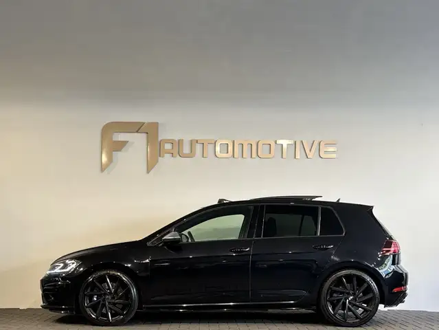 Volkswagen Golf view 14