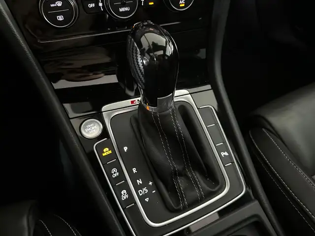 Volkswagen Golf view 10