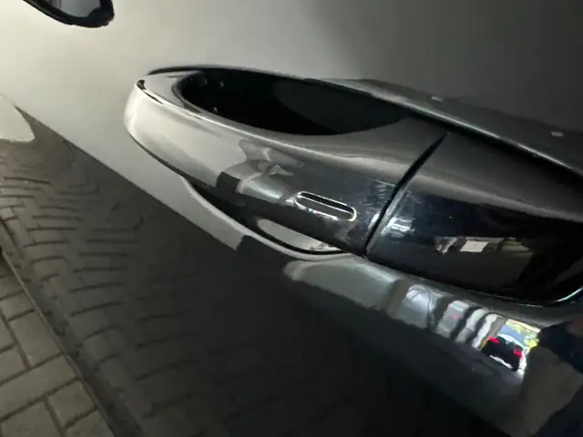 Volkswagen Golf view 28