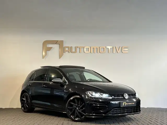 Volkswagen Golf view 7