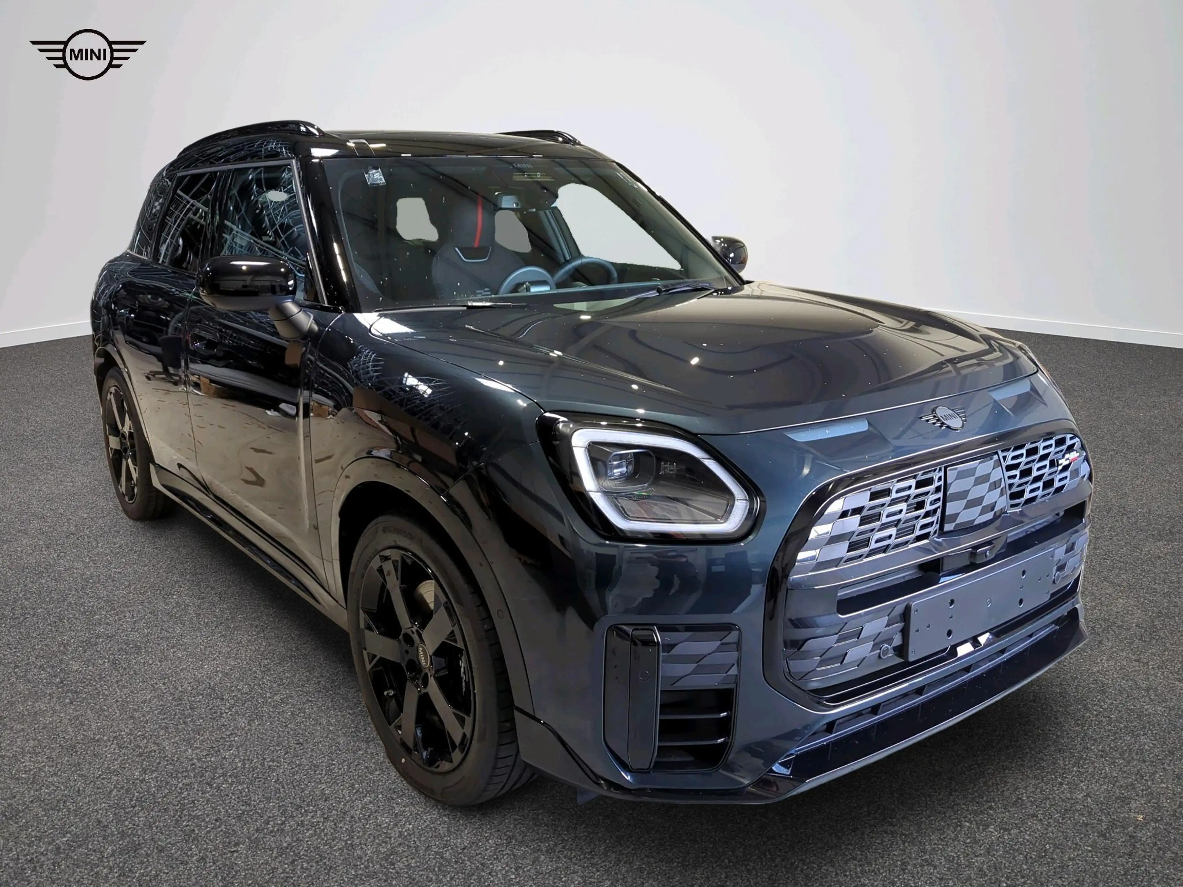 MINI Countryman S All4 John Cooper Works Trim — photo 13