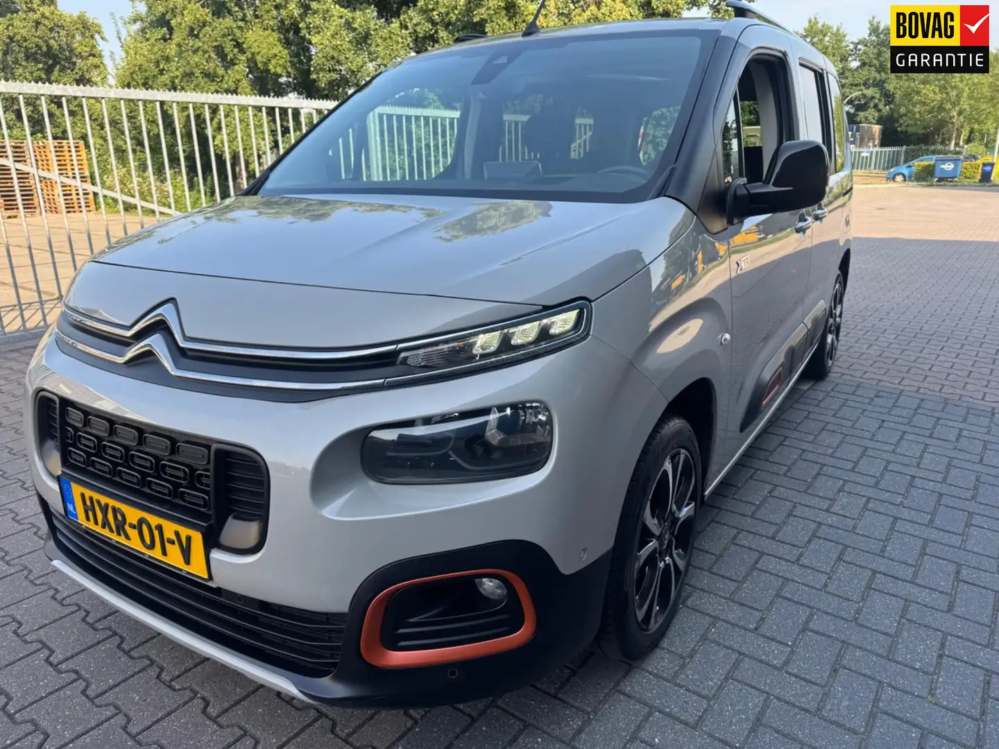 Citroen Berlingo 1.2 Puretech Shine XTR Beige - 1