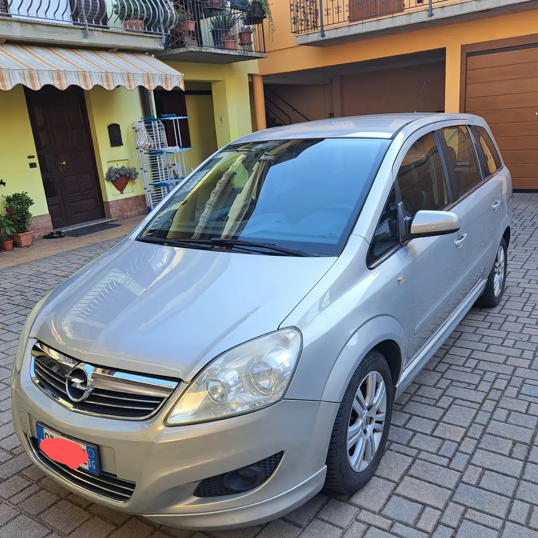 Opel Zafira Zafira II 20051.6 Cosmo ecoM 94cv - 2