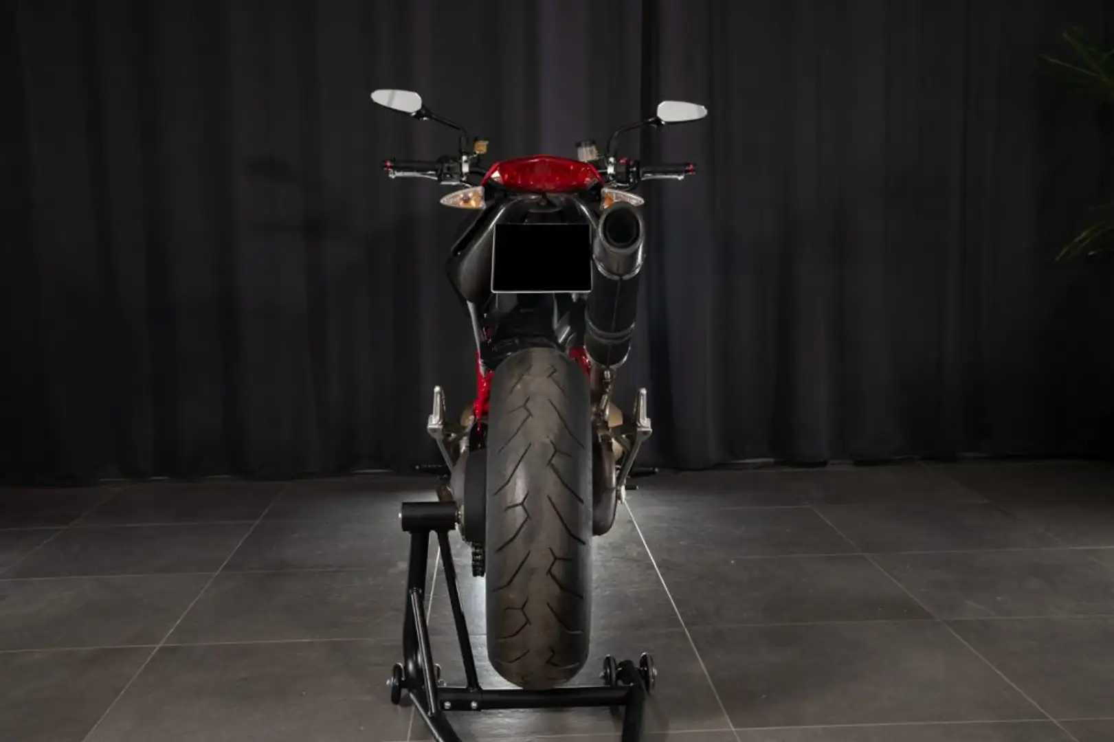 Ducati Hypermotard 1100 TAGLIANDO COMPLETO APPENA ESEGUITO Rojo - 2