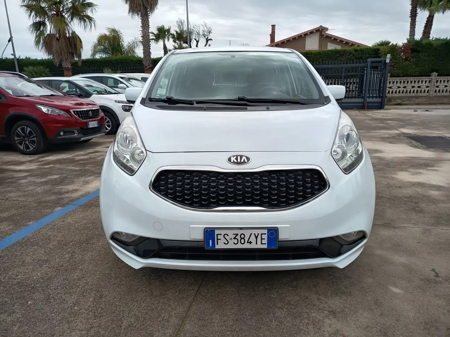 Kia Venga Venga 1.4 benzina Active Blanc - 2