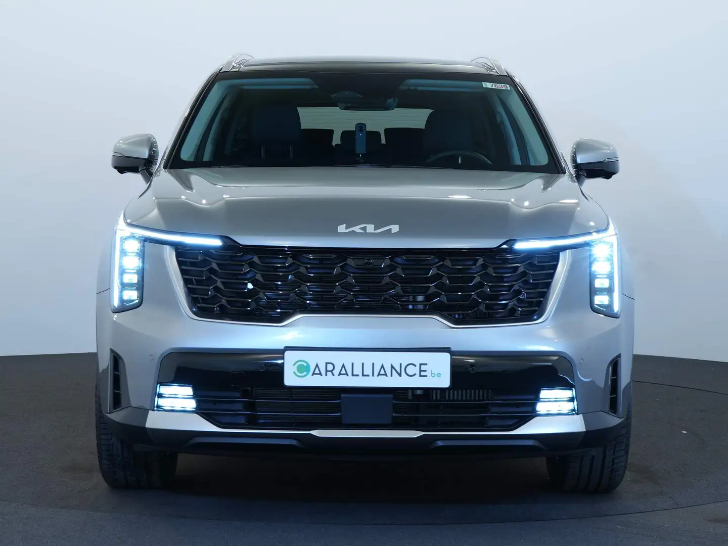 Kia Sorento Pulse  2.2CRDi 2WD|NAVI|LED|APPLE+ANDRO|PACKDRIVEW Grijs - 2