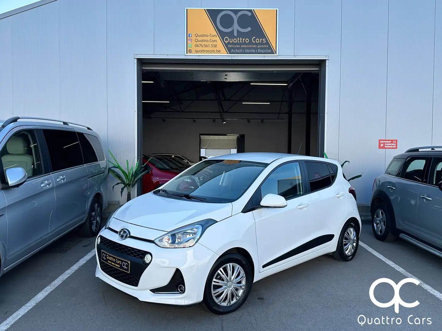 Hyundai i10 1.0i Gps - Car play - Siege Chauf - Clim - 1er Pro Wit - 2